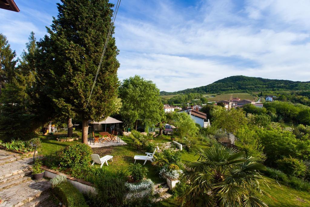 Apartments Garden Motovun Cameră foto