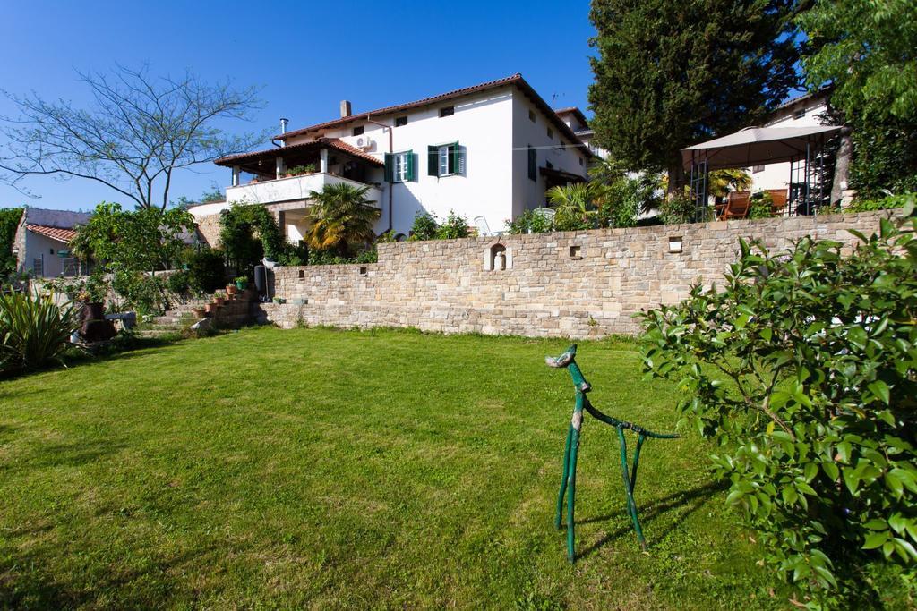 Apartments Garden Motovun Cameră foto